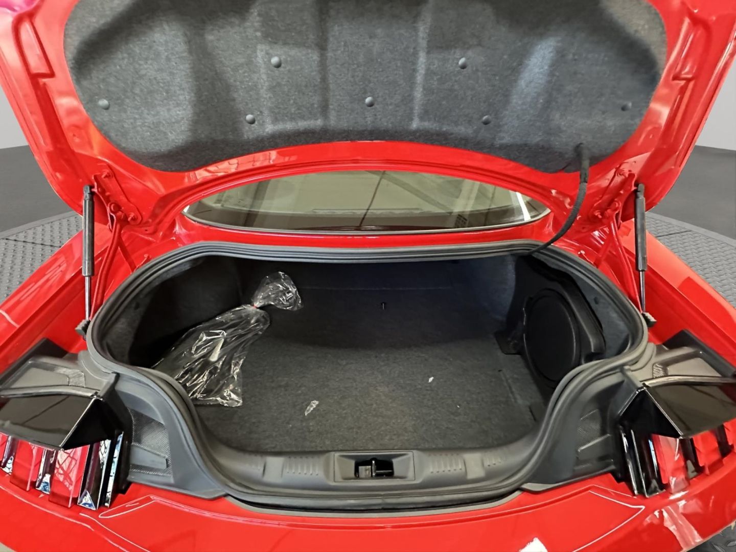 Fahrzeugabbildung Ford Mustang Fastback 5.0 Ti-VCT V8 328 kW GT