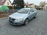 Volkswagen VW Passat 3c 2.0Tdi auch Tausch - Volkswagen Passat aus 2005: Kombi