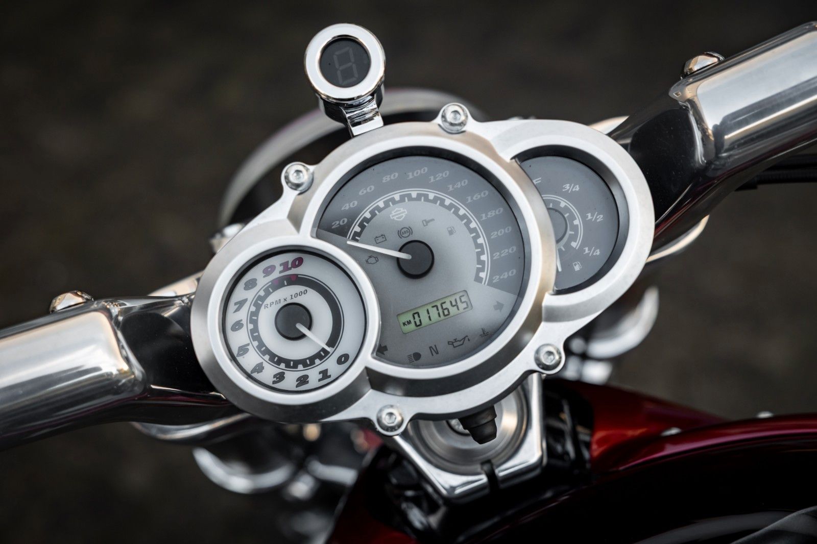 Fahrzeugabbildung Harley-Davidson VRSCF V-ROD MUSCLE - Jekill  - 260er METZELER