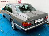 Mercedes-Benz W124 300 E/CLIMA/RUSTFREE - Mercedes-Benz 300: W124