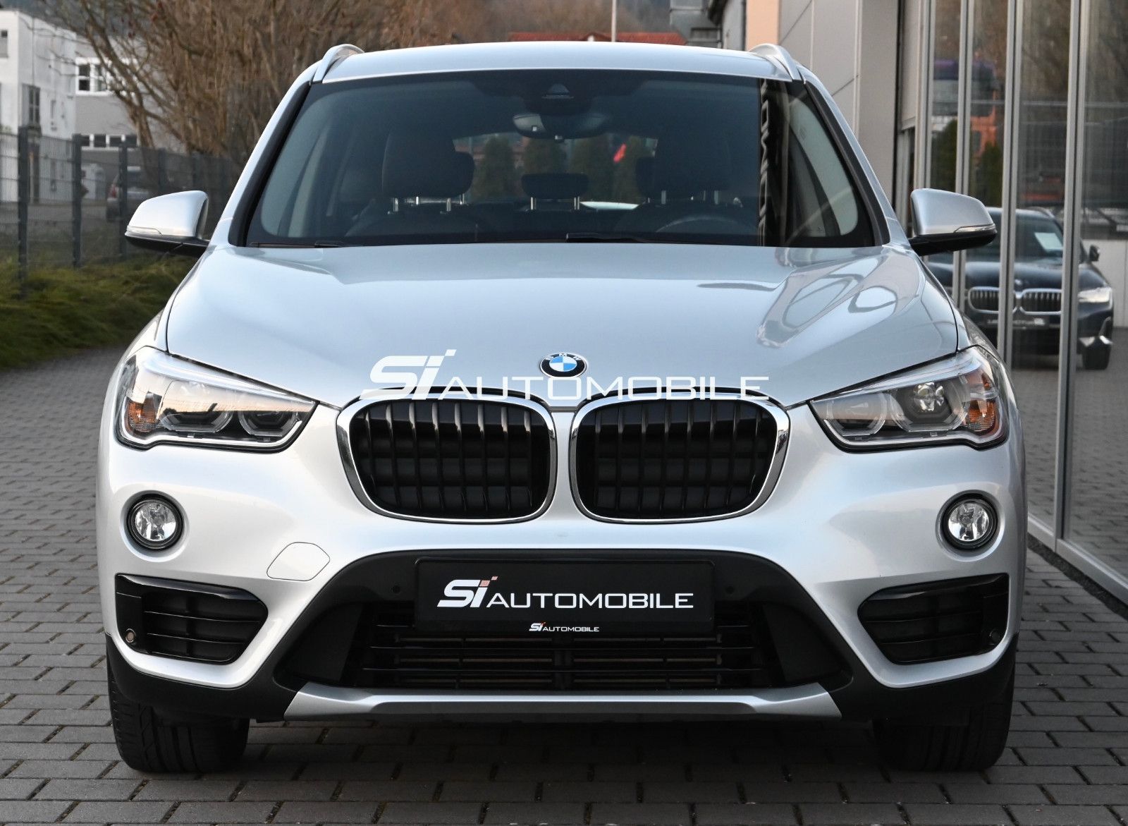 Fahrzeugabbildung BMW X1 xDr. 18d Sport Line °AHK°LEDER°HEAD-UP°KAMERA