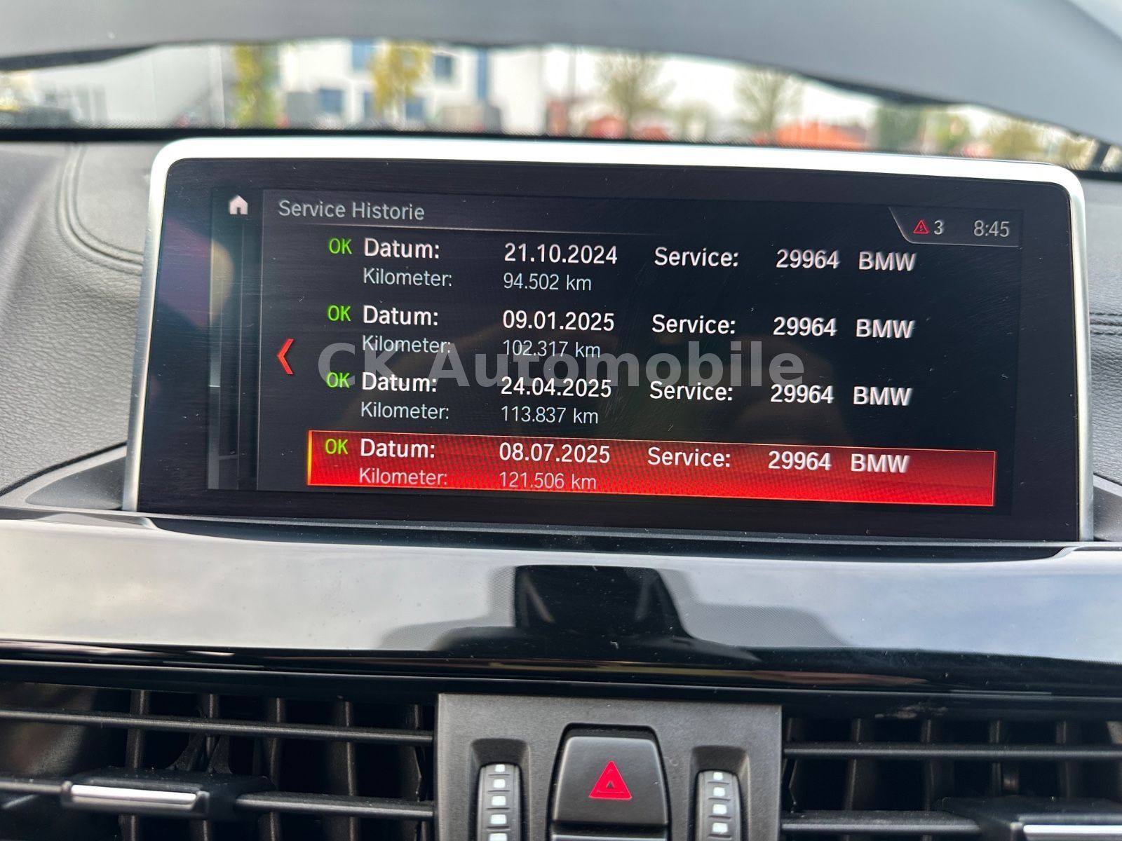 Fahrzeugabbildung BMW X1 sDrive 20d Sport-Line/Navi/LED/Tempomat/AHK