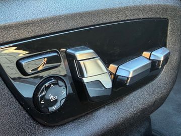 BMW 740 - 12