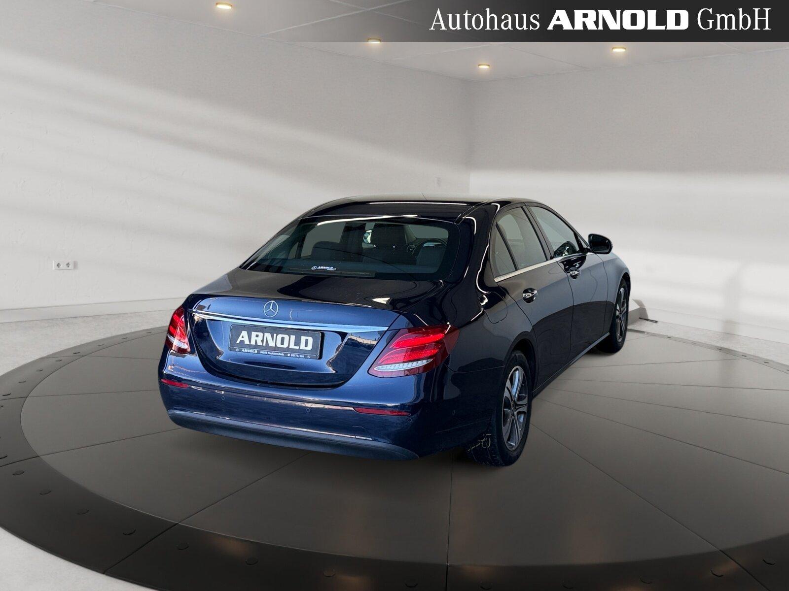 Mercedes-Benz E 220 d DISTRONIC Standhzg. Kamera KeylessGo !