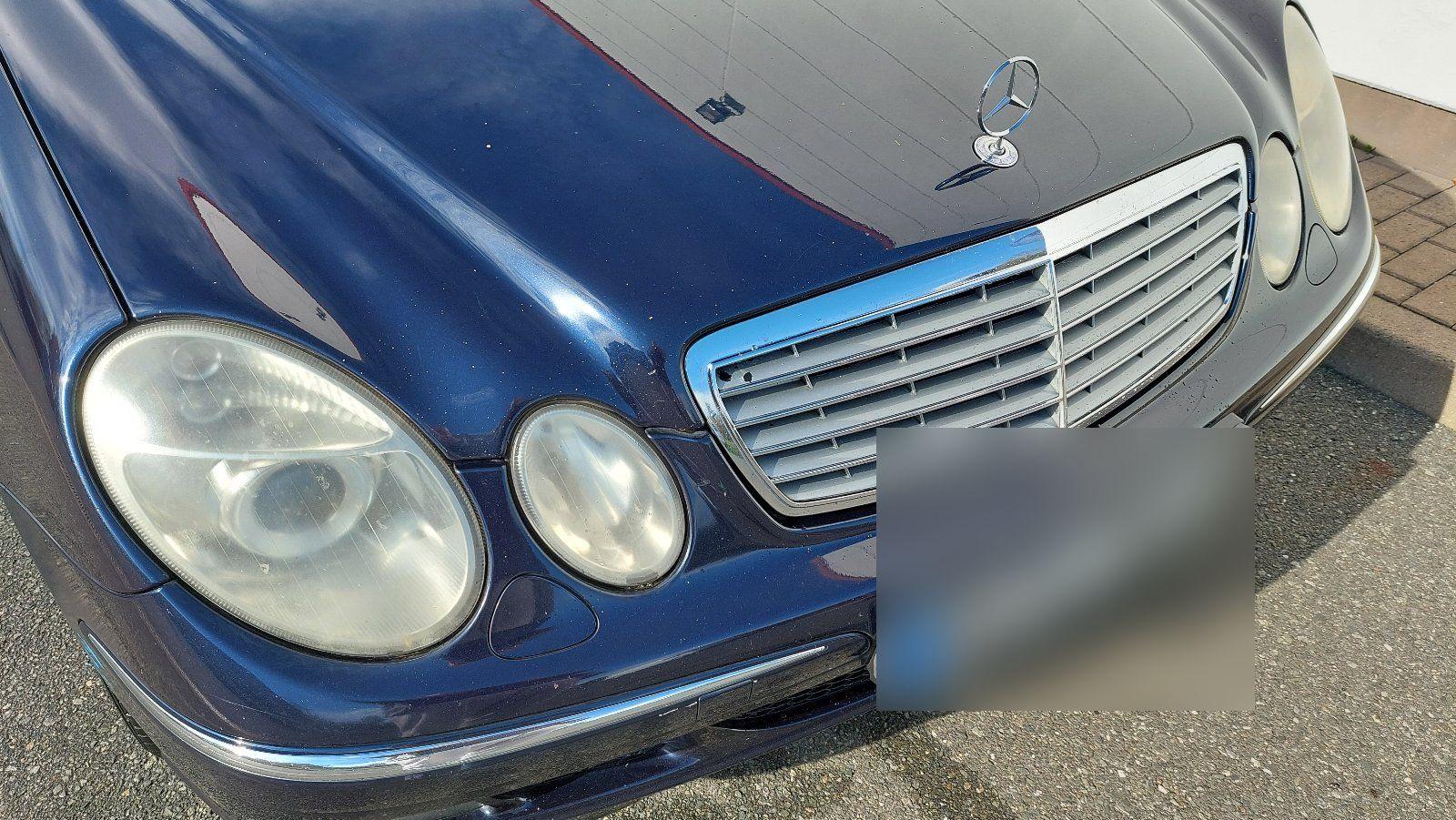 Mercedes-Benz E500 2005 — photo 6