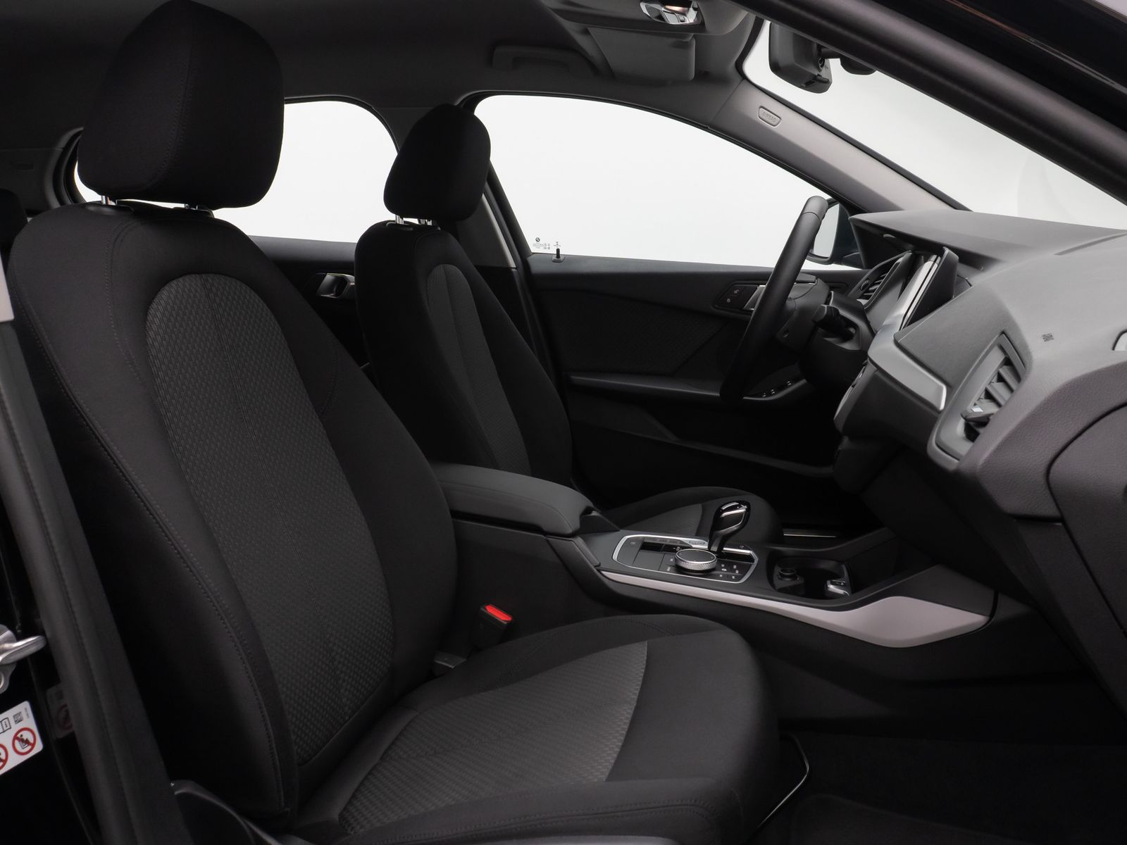 Fahrzeugabbildung BMW 118d DAB CockPitPro PDC LED Geschwindigkeitsreg.