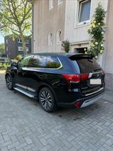 Mitsubishi Outlander 2.0 MIVEC Diamant+ ClearTec 2WD CV... - Mitsubishi Outlander in Essen