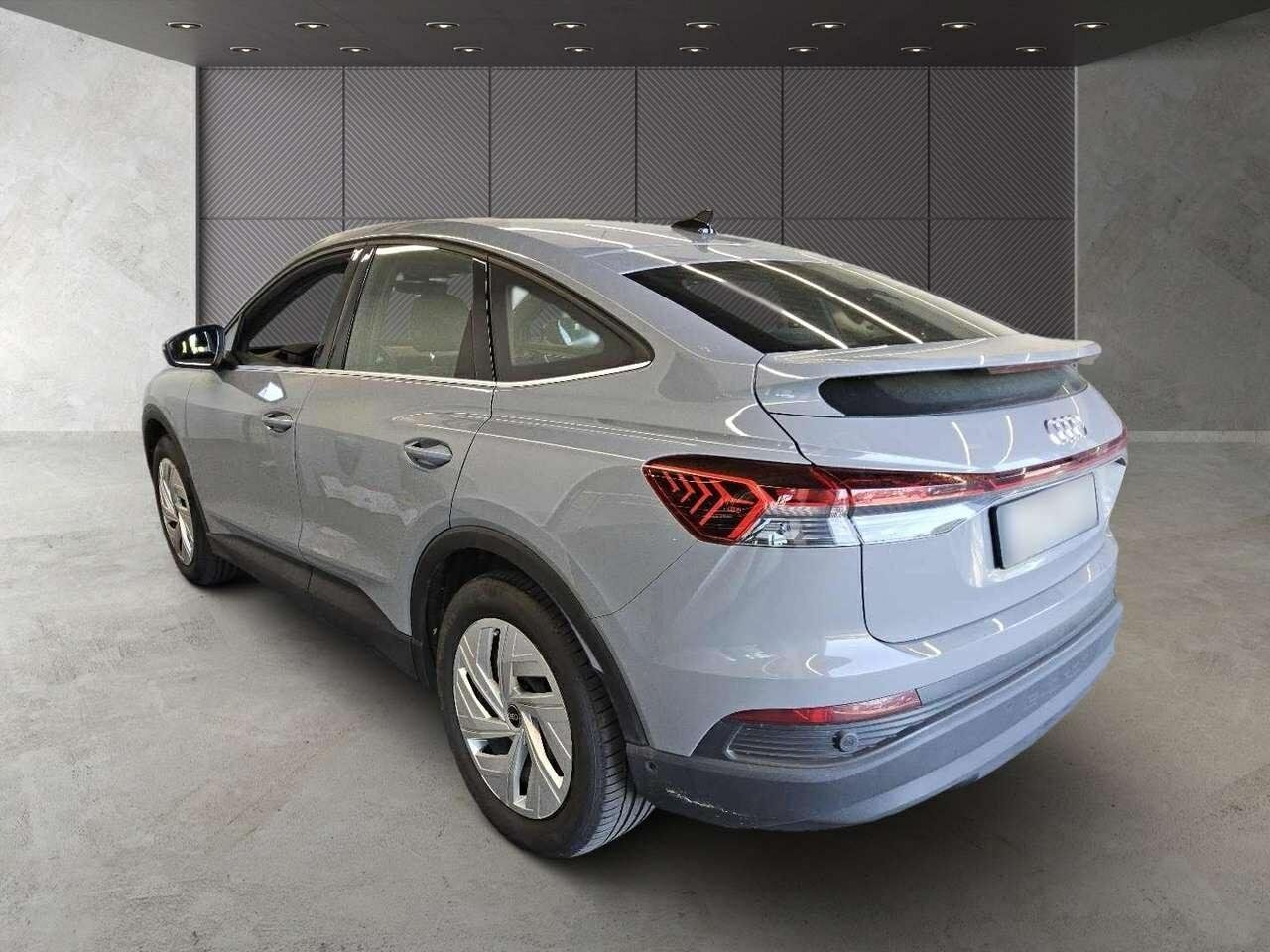 Audi Q4 40 e-tron Sportback Virtual AHK Pano imagem 2