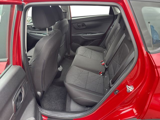 Hyundai Bayon 1.0 T-GDI Intro Edition Kam.+Navi+SHZ+LM