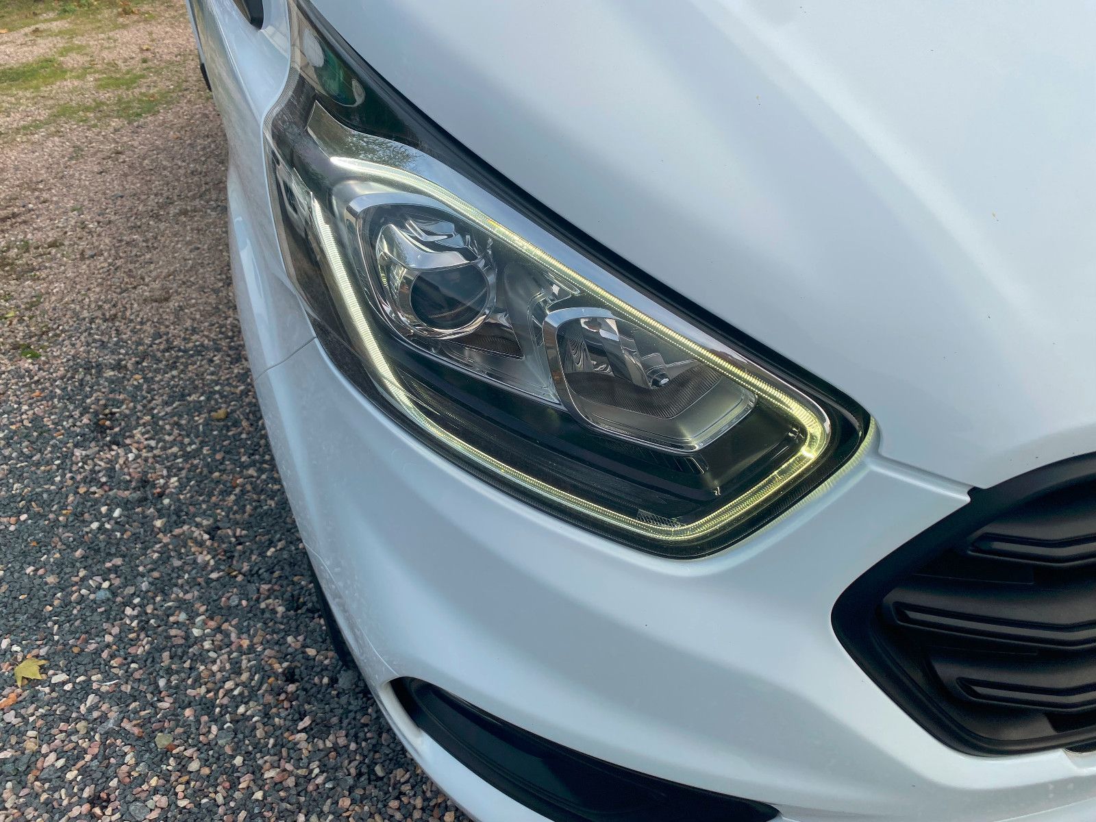 Fahrzeugabbildung Ford Transit Custom Kasten 300L2H2 Trend,AHK,GARANTIE