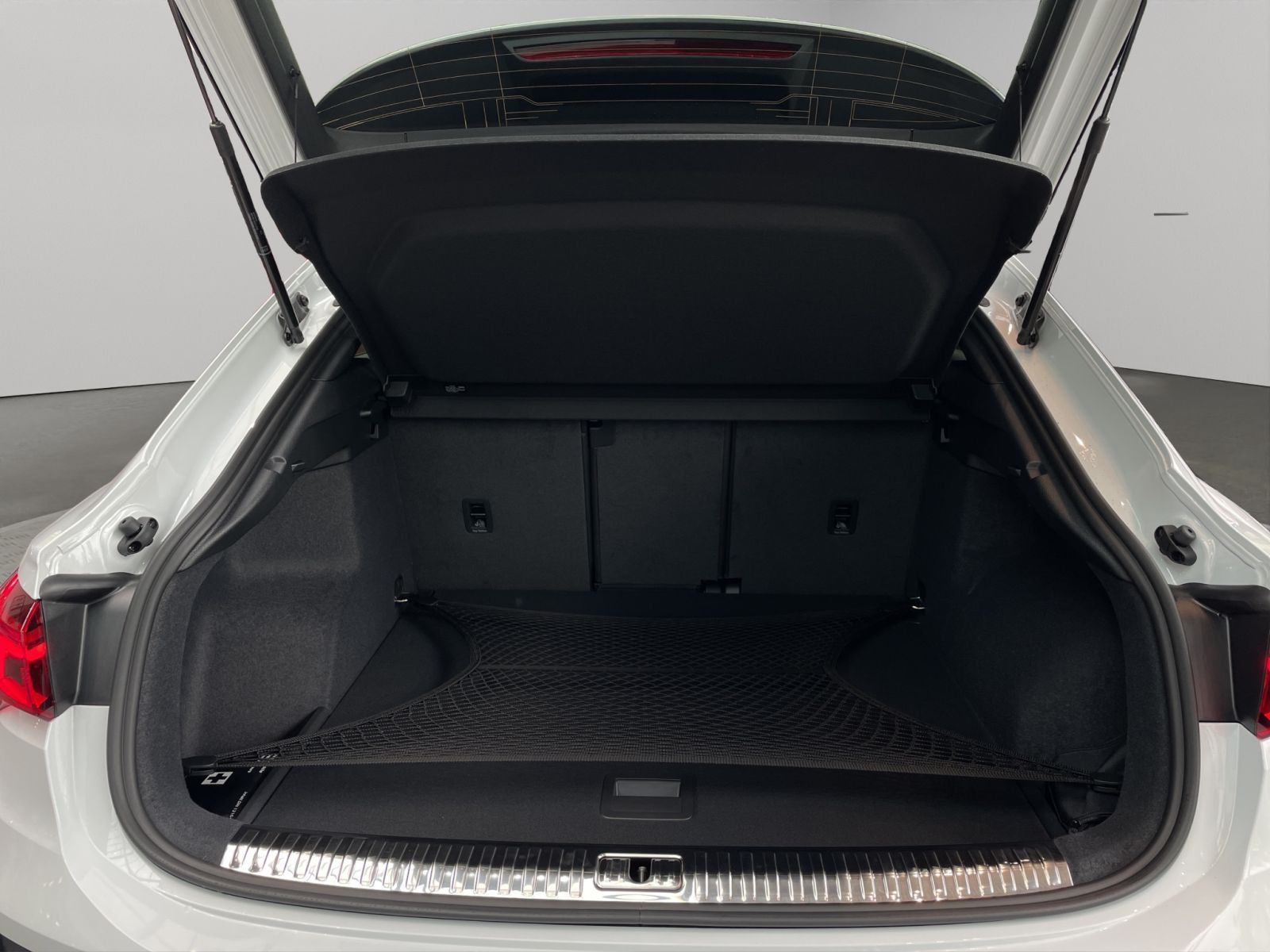 Audi Q3 - Bild 18
