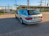 Mercedes-Benz E 320 CDI T AVANTGARDE Avantgarde - Mercedes-Benz E 320 aus 2003: Cdi