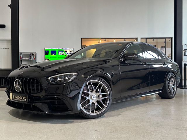 MERCEDES-BENZ E 63 S AMG 4Matic+ *Night,Sp.Abgas,Burme.,360°*