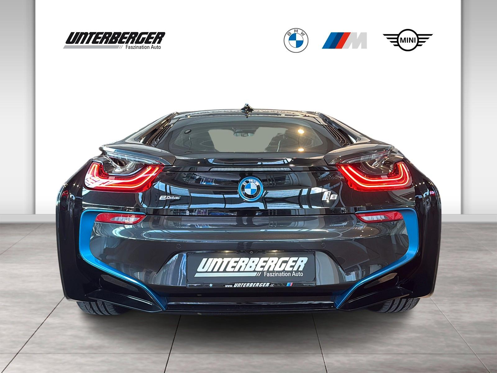 BMW i8 Coupe