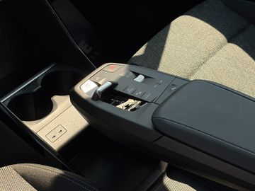 BMW 216 Active Tourer - 10