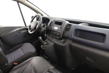 Opel Vivaro - 11