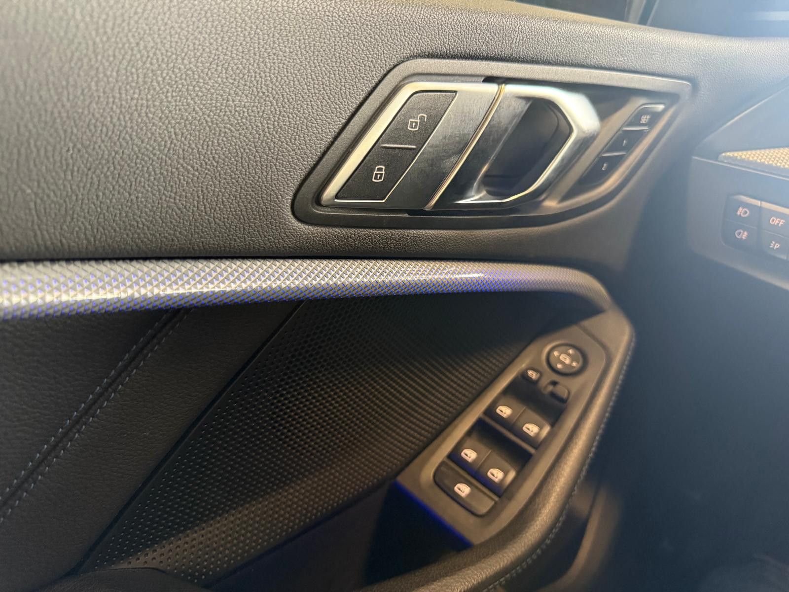 Fahrzeugabbildung BMW 220i Gran Coupe xDrive M Sport/1. Hand / KAMERA