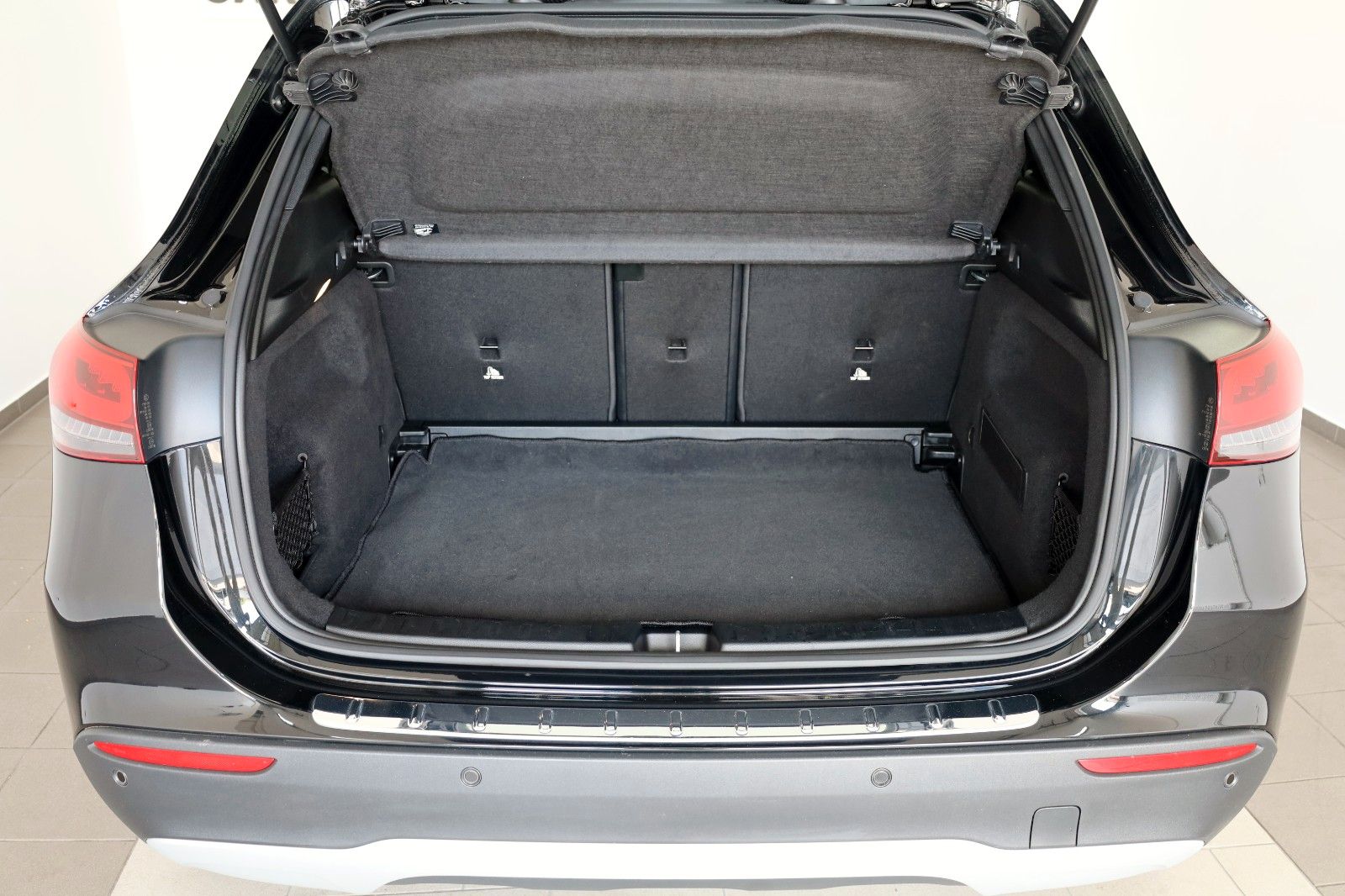 Fahrzeugabbildung Mercedes-Benz GLA 200 d Style, T.Leder,Navi,LED,SH,Kamera