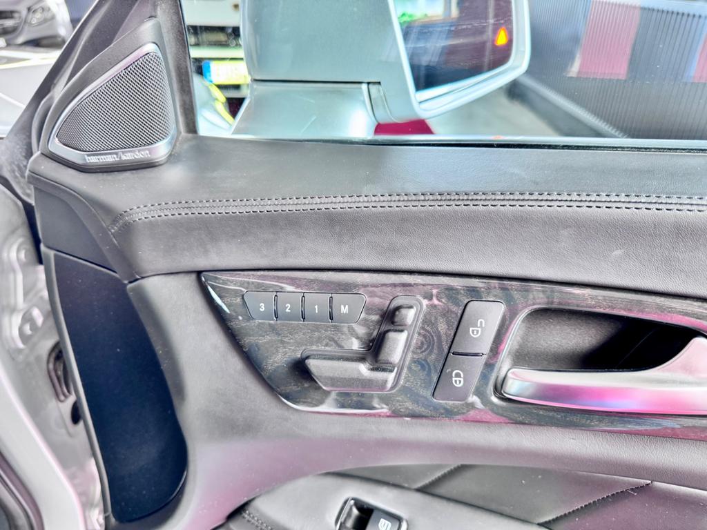 Mercedes-Benz CLS 500