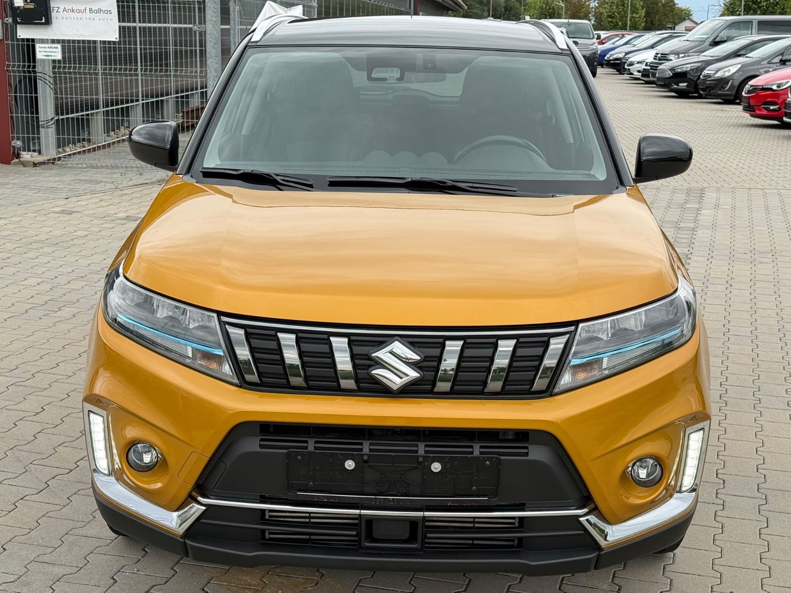 Suzuki Vitara 1.4 Mild-Hybrid Club 4x2 HU Neu Garantie*