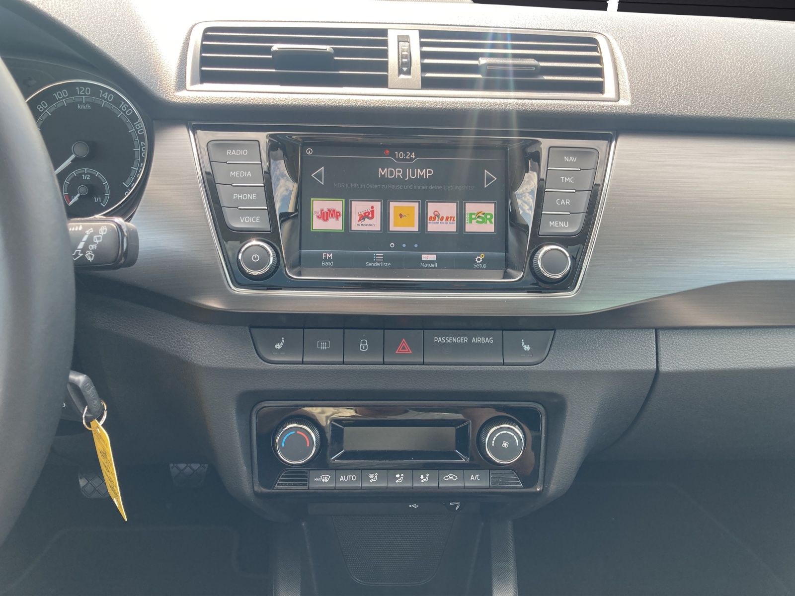Fahrzeugabbildung SKODA Fabia TSI Drive 125 Best-Of Navi Pano Climatroni
