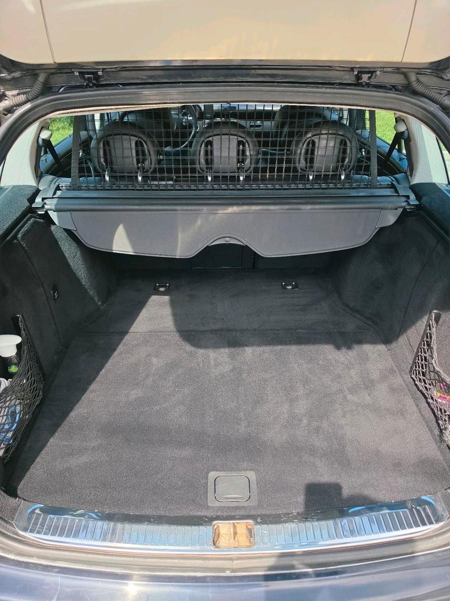 Mercedes-Benz 320 2006 — photo 11