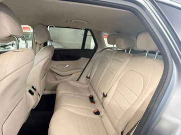 Mercedes GLC 200 - 11