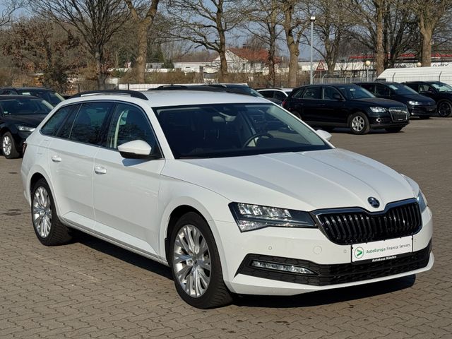 Skoda Superb Combi 2.0 TDI Ambition °R-Kamera°AHK°ACC°