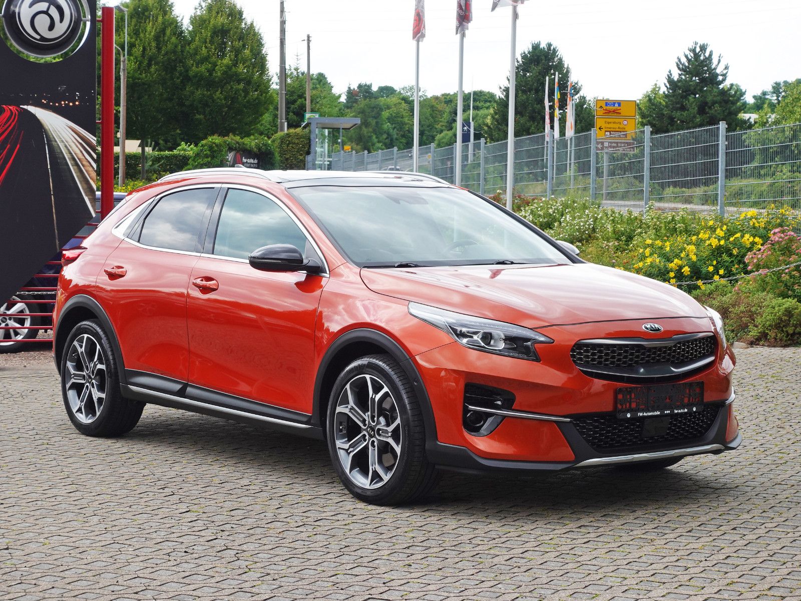 Fahrzeugabbildung Kia XCeed 1.6 T-GDI DCT Platinum Edition JBL Pano...