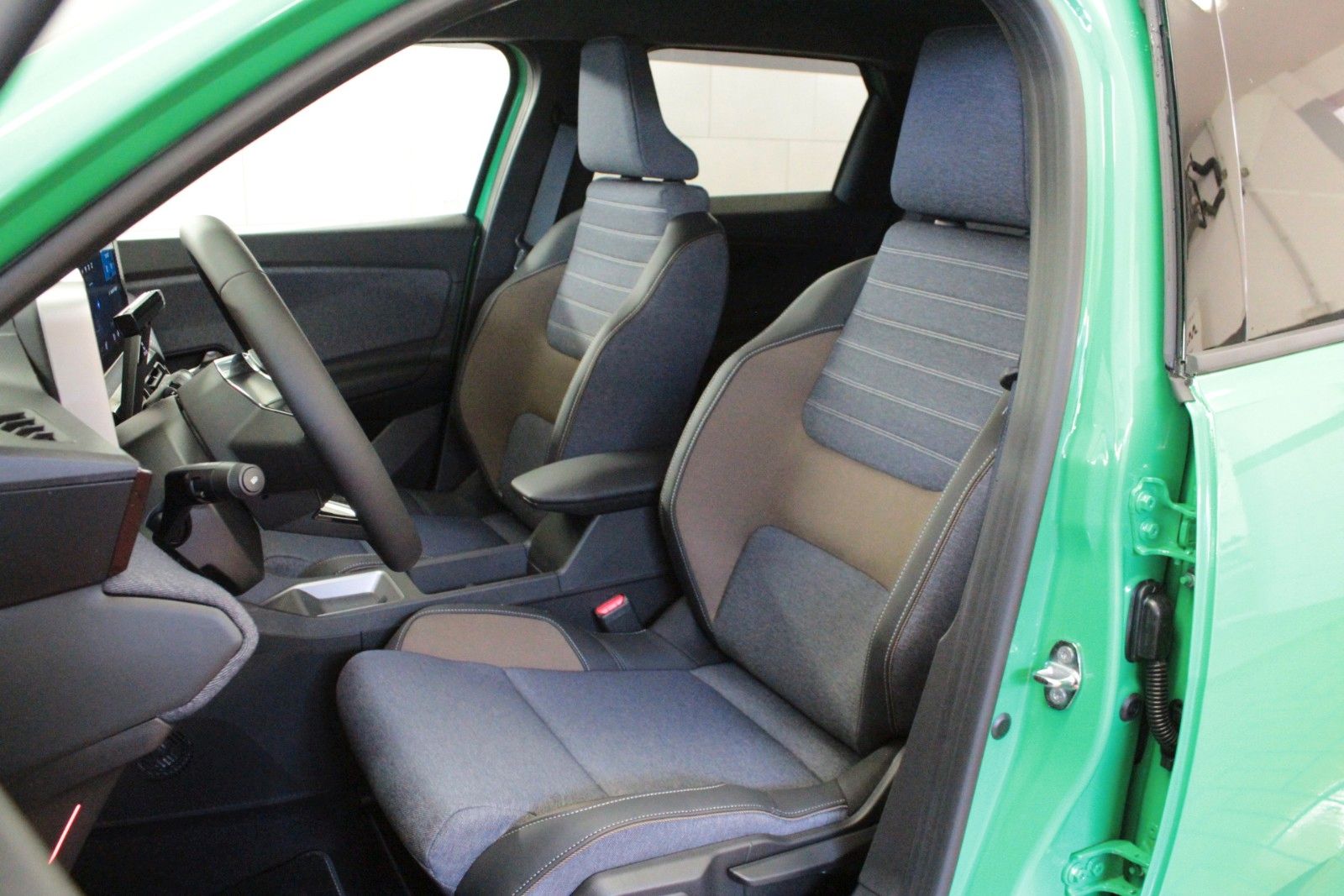 Fahrzeugabbildung Renault R 5 150 Comfort Range *Winter-Komfort-Paket*