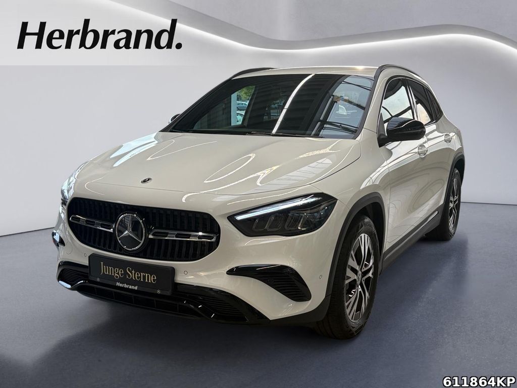 Image of Mercedes-Benz GLA 200