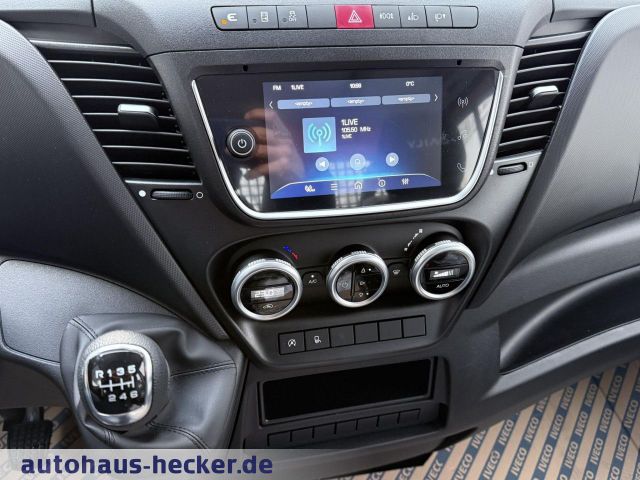 Iveco Daily 35S14B D(oka) Pritsche orange