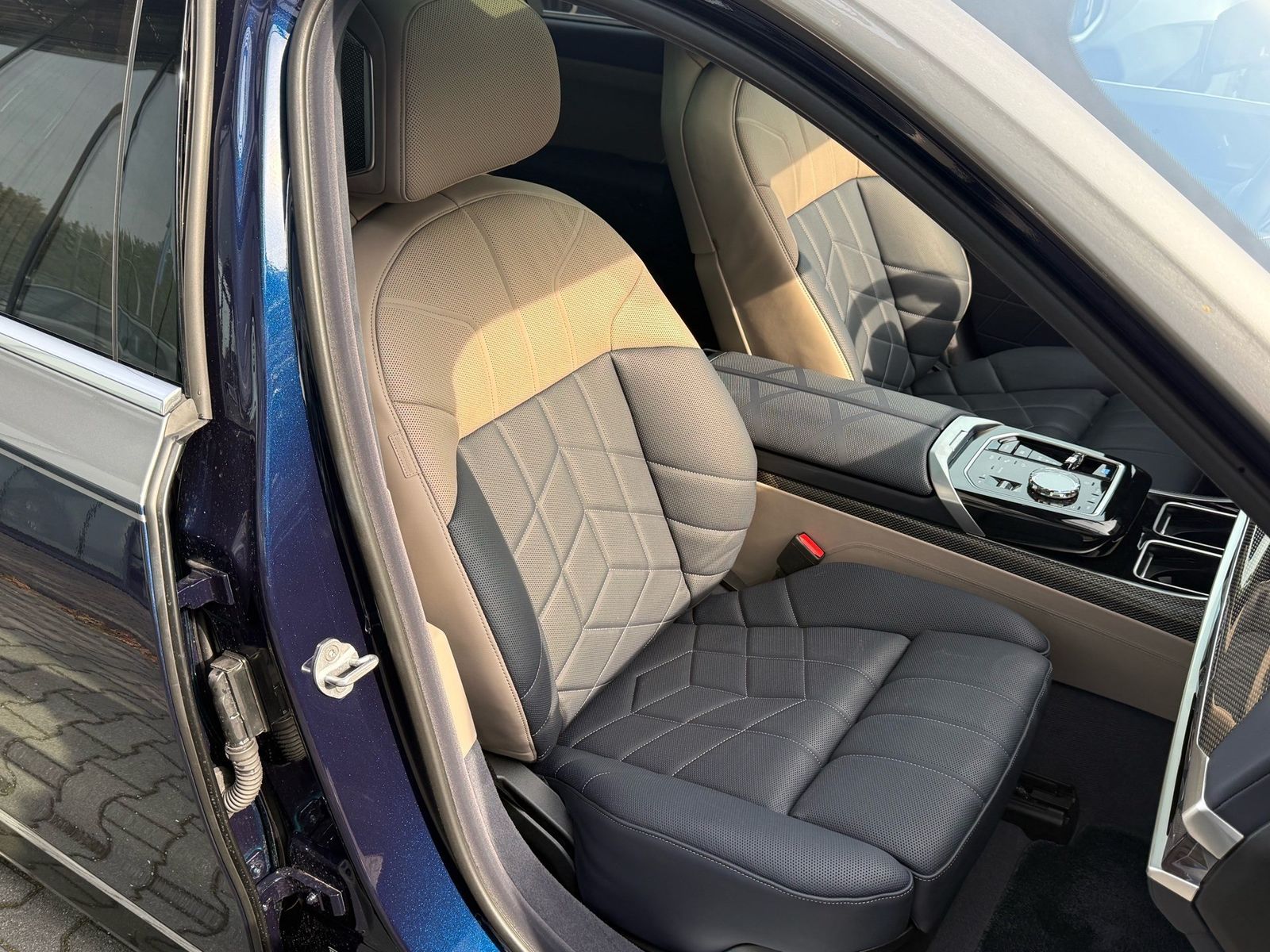 BMW i7 - Bild 32