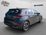 Hyundai i30 1.0 T-GDI Advantage DCT - Hyundai i30 Neuwagen mit Benzin-Antrieb