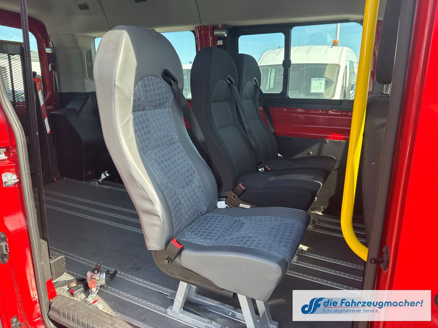 Fahrzeugabbildung Ford Transit Kombi 350 L3 2.2 TDCi DPF *7126 *KLIMA