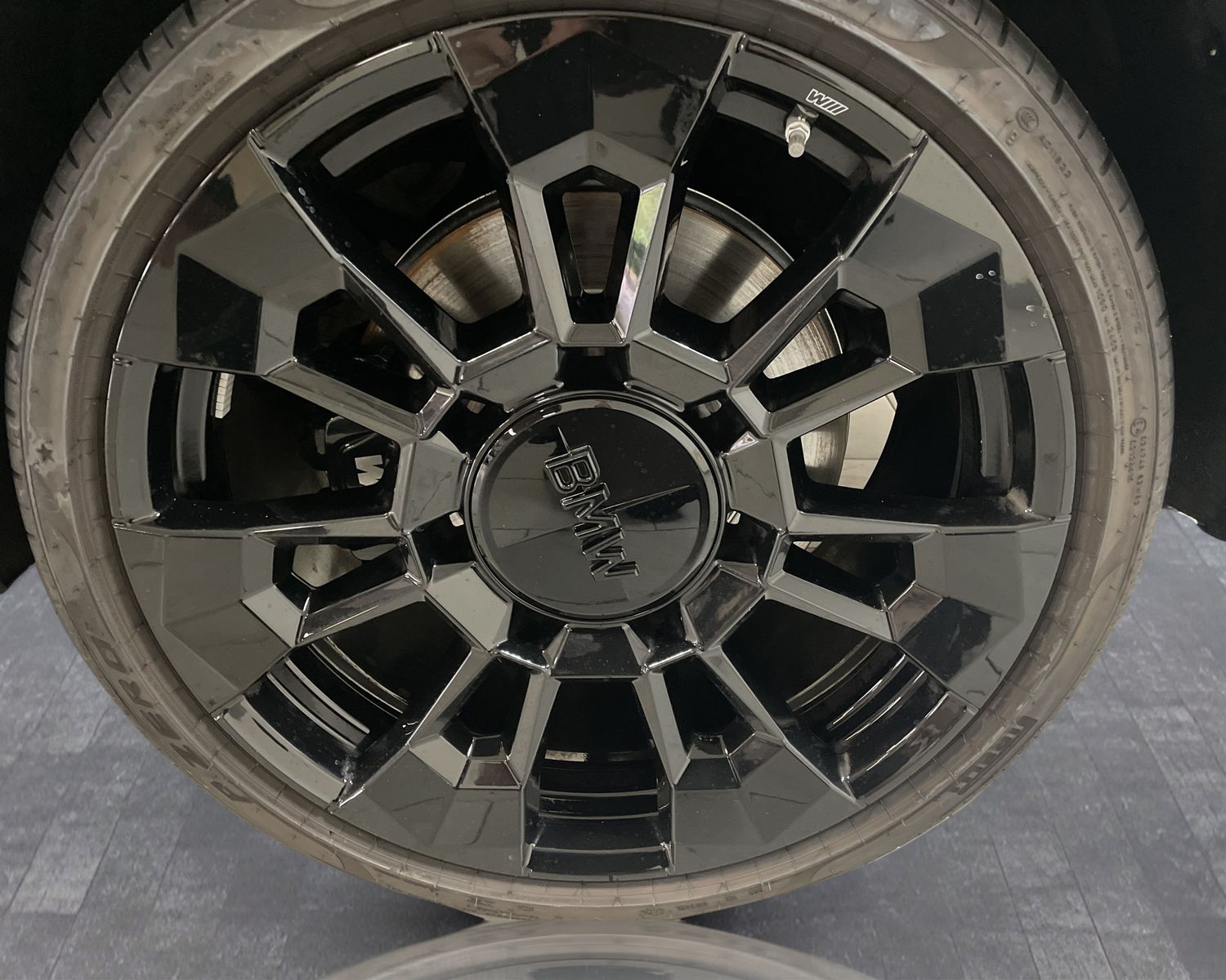 BMW XM - Bild 15