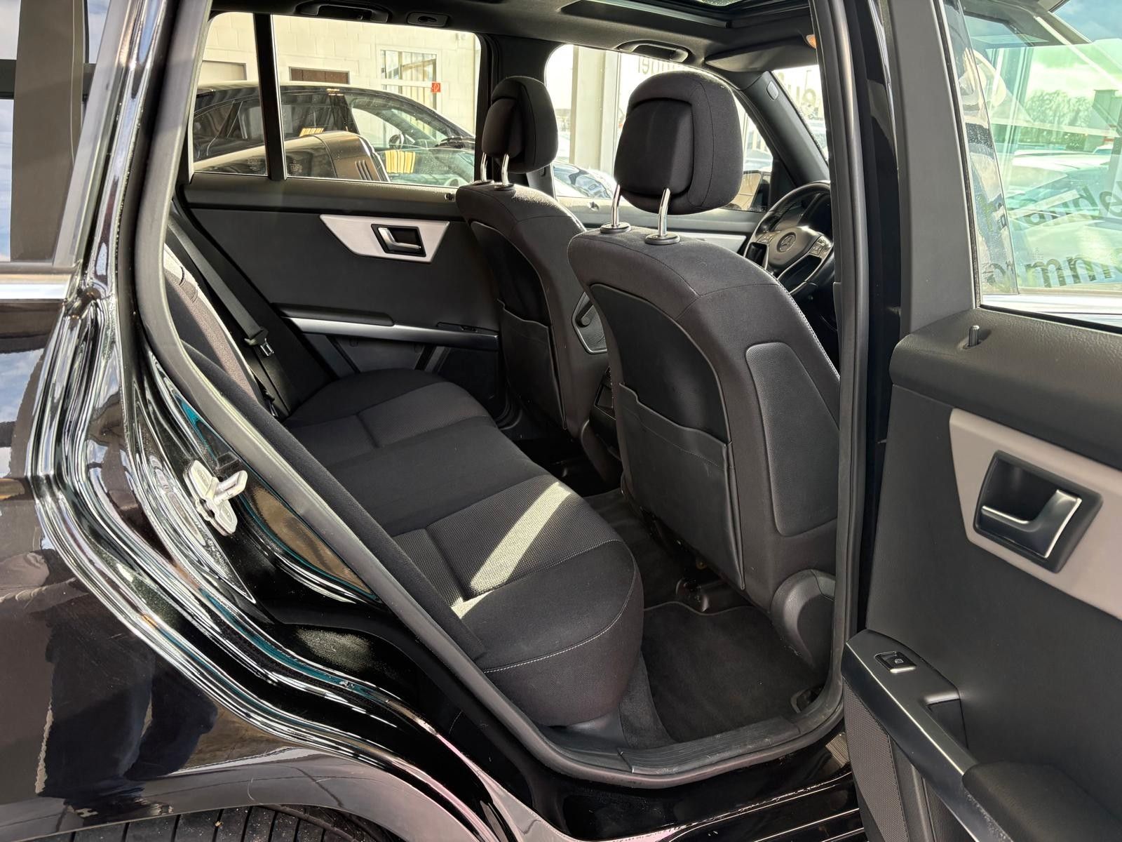 Fahrzeugabbildung Mercedes-Benz GLK 220 GLK GLK 220 CDI,AHK,PANO,LED,AMG