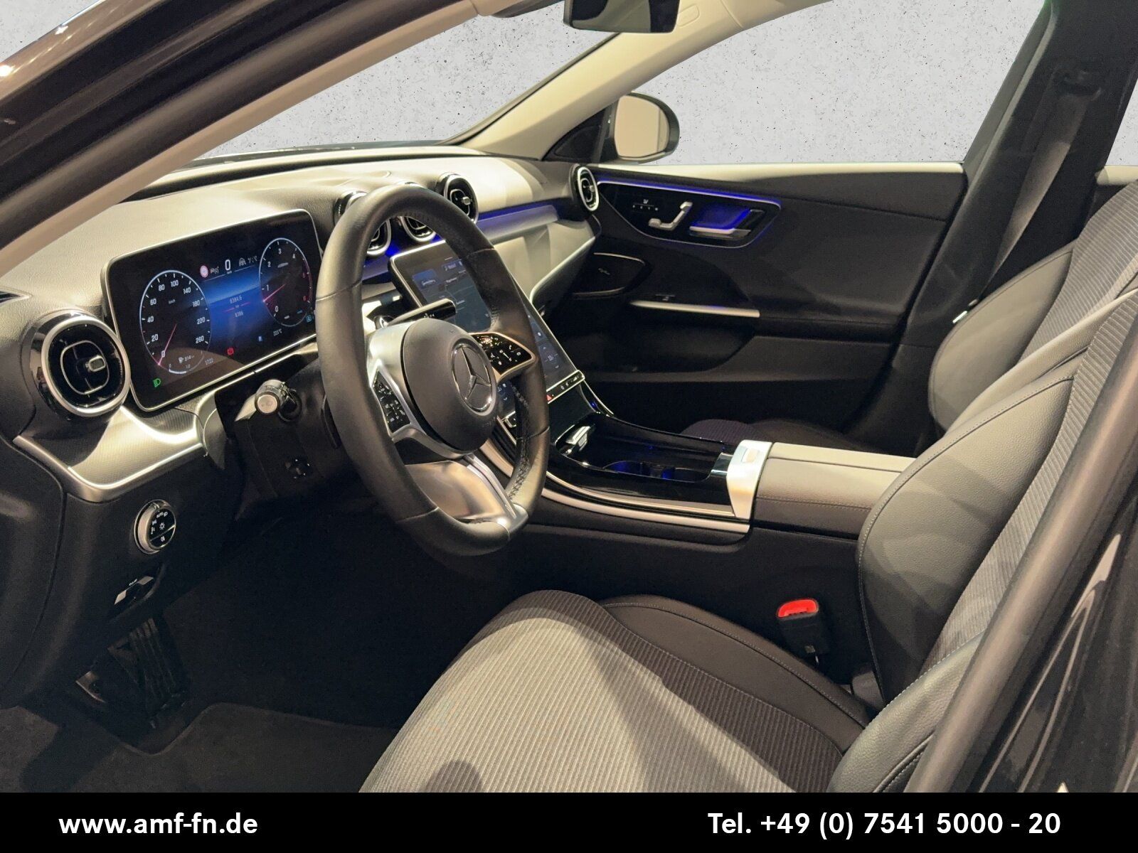C 220d T 4MATIC AVANTGARDE AHK PANO DISTRO 360°