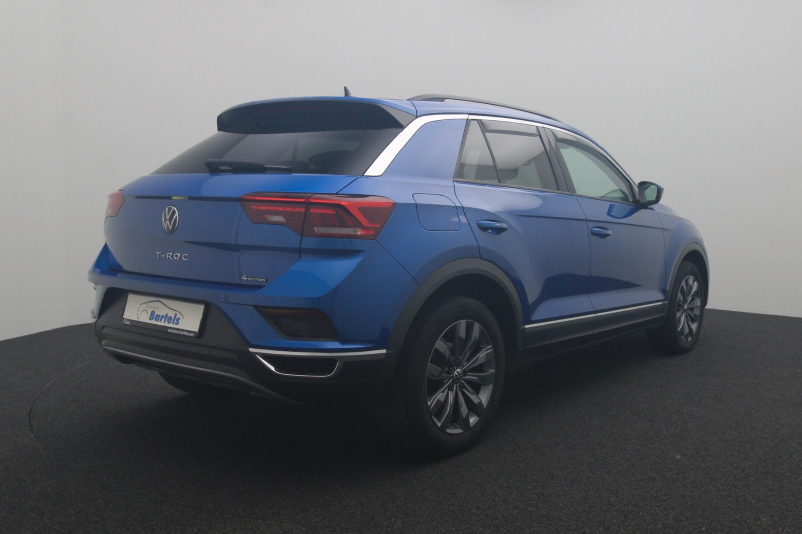 Fahrzeugabbildung Volkswagen T-Roc Sport 4M DCC ACC Panorama Kamera Standhz