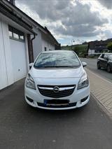 Opel Meriva 1.4 Selection 74kW Selection - Opel Meriva Selection mit Benzin-Antrieb
