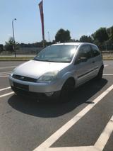 Ford Fiesta 1.3 60PS TÜV NEU - Ford Fiesta aus 2004: 1.6