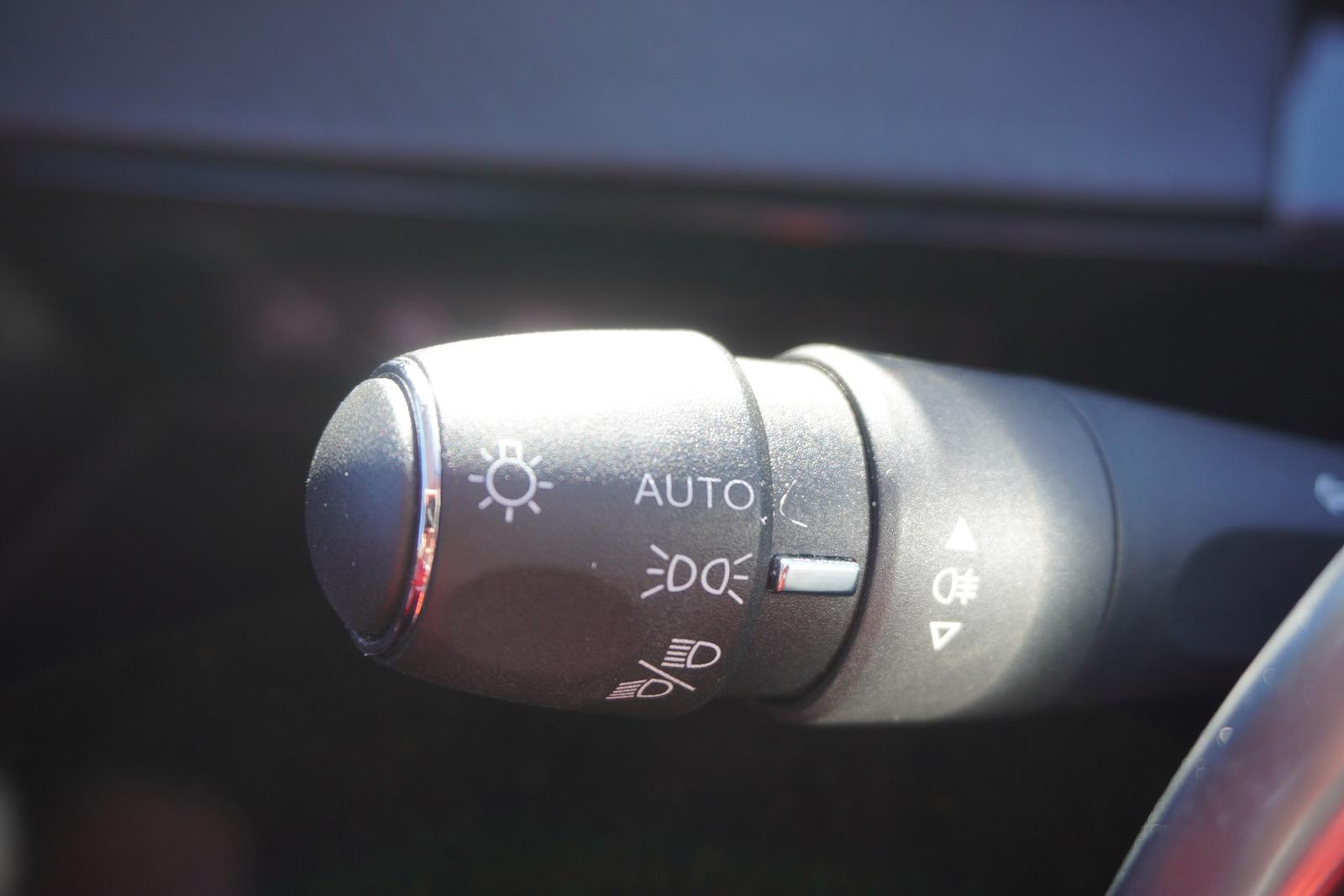 Peugeot 508 SW 1.2 e-THP Allure Pack LED Navi ACC 360°