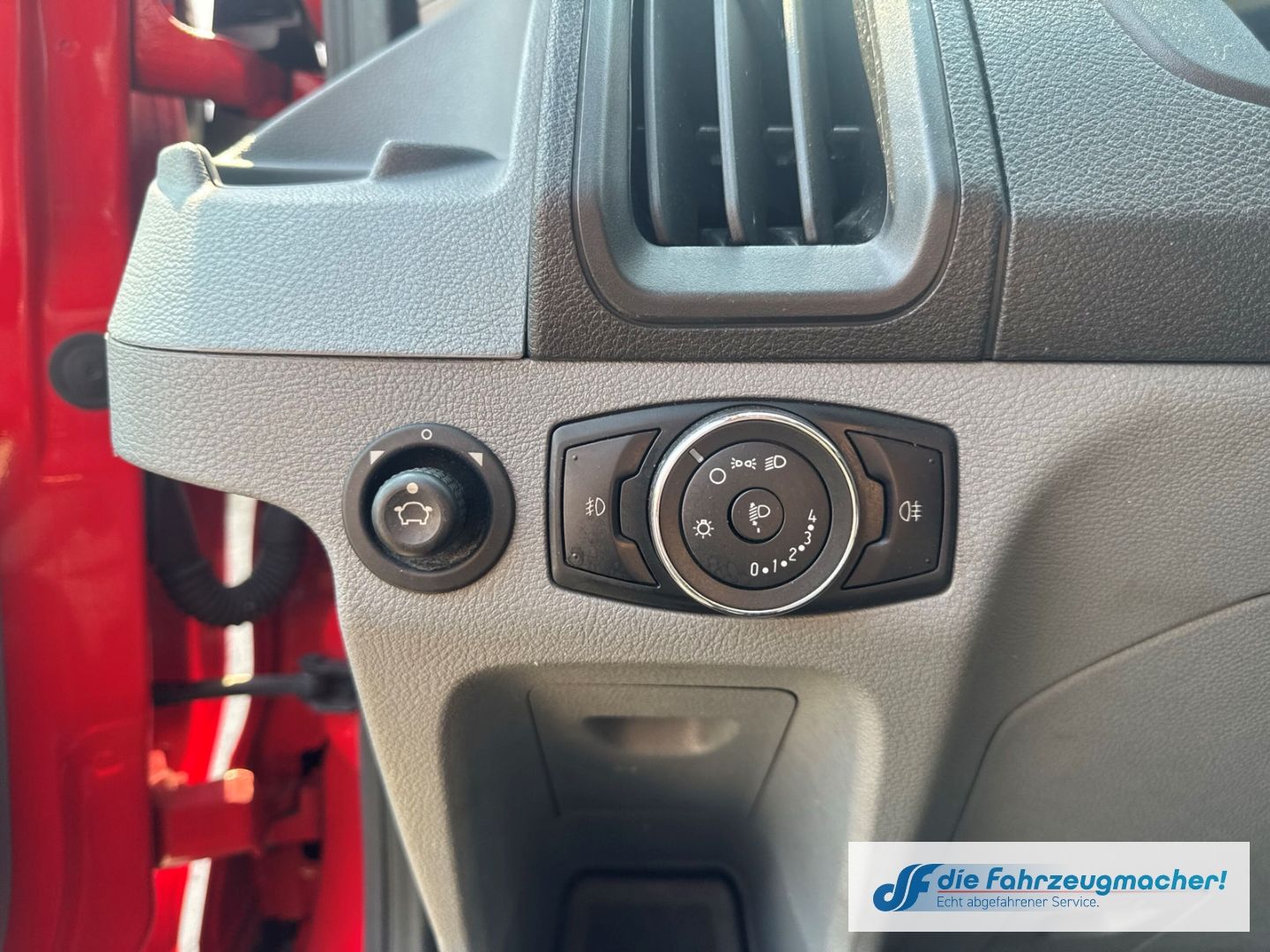 Fahrzeugabbildung Ford Transit Kombi 350 L3 Trend 2.2 TDCi DPF *7175 *K