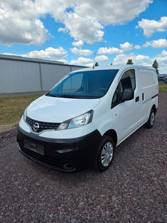 Image of Nissan NV200