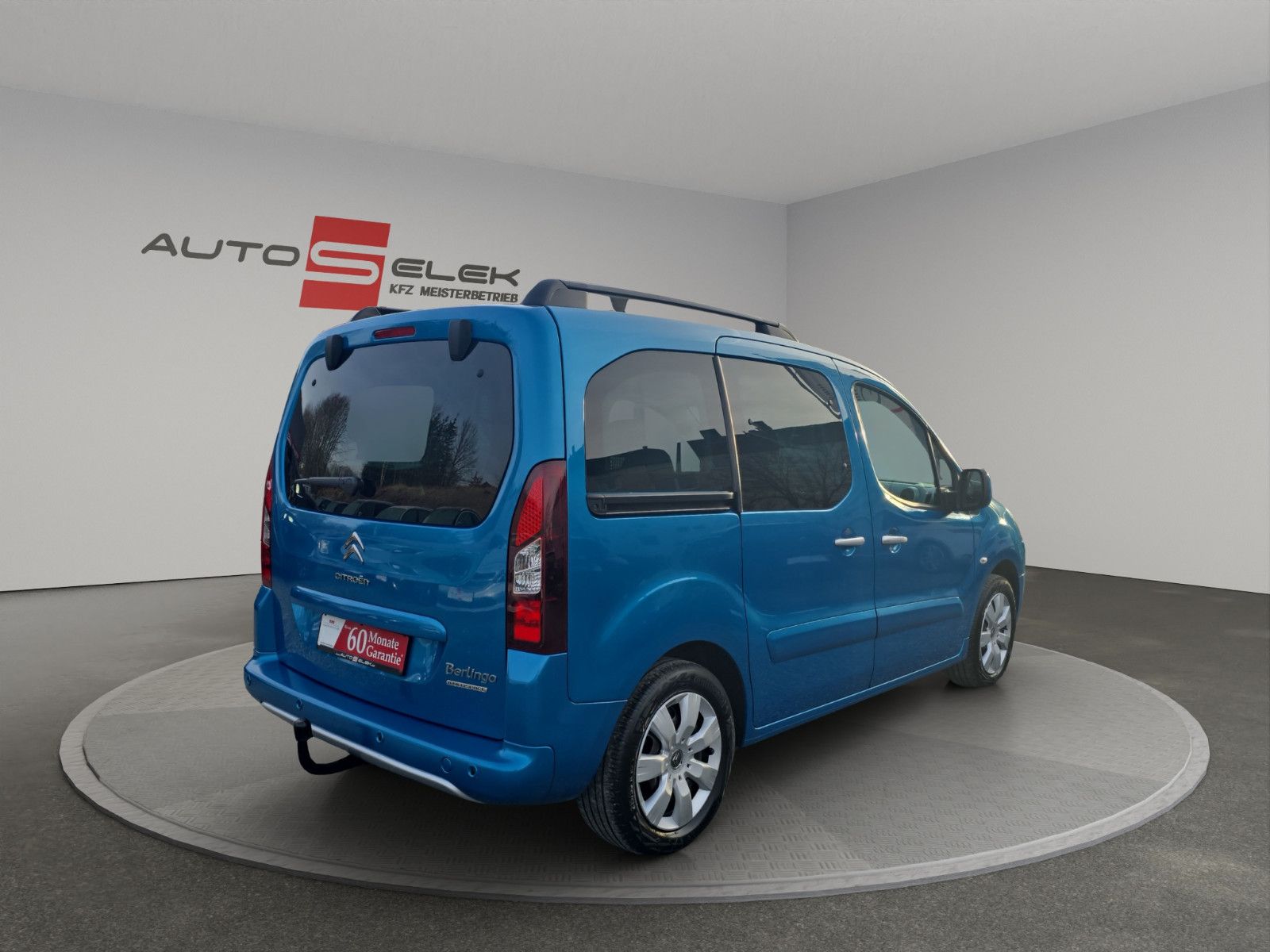 Fahrzeugabbildung Citroën Berlingo Kombi Selection+AHK+PDC+KLIMA+LED