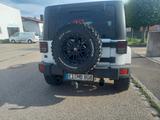 Jeep Wrangler Sahara 2.8 CRD Autom. Sahara - weiße Jeep Wrangler