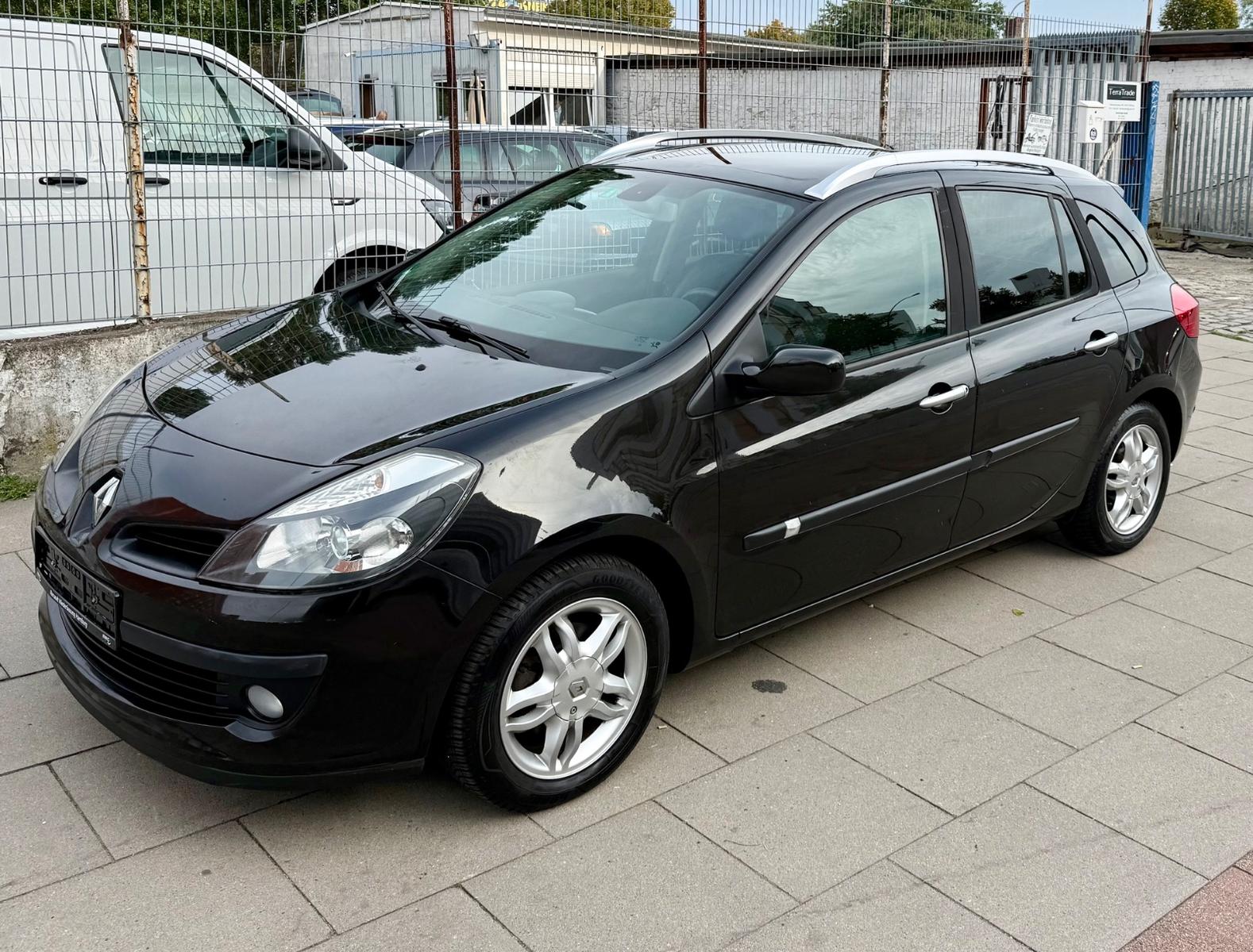 Renault Clio Grandtour Exception * TÜV NEU * PANO