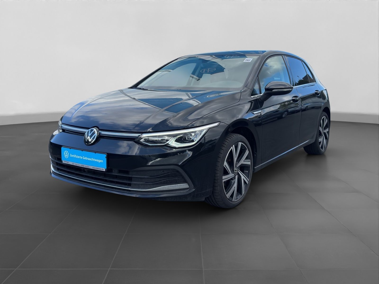 Volkswagen Golf 1.5 TSI STYLE LM18 KAMERA PRIVACY NAVI foto 2