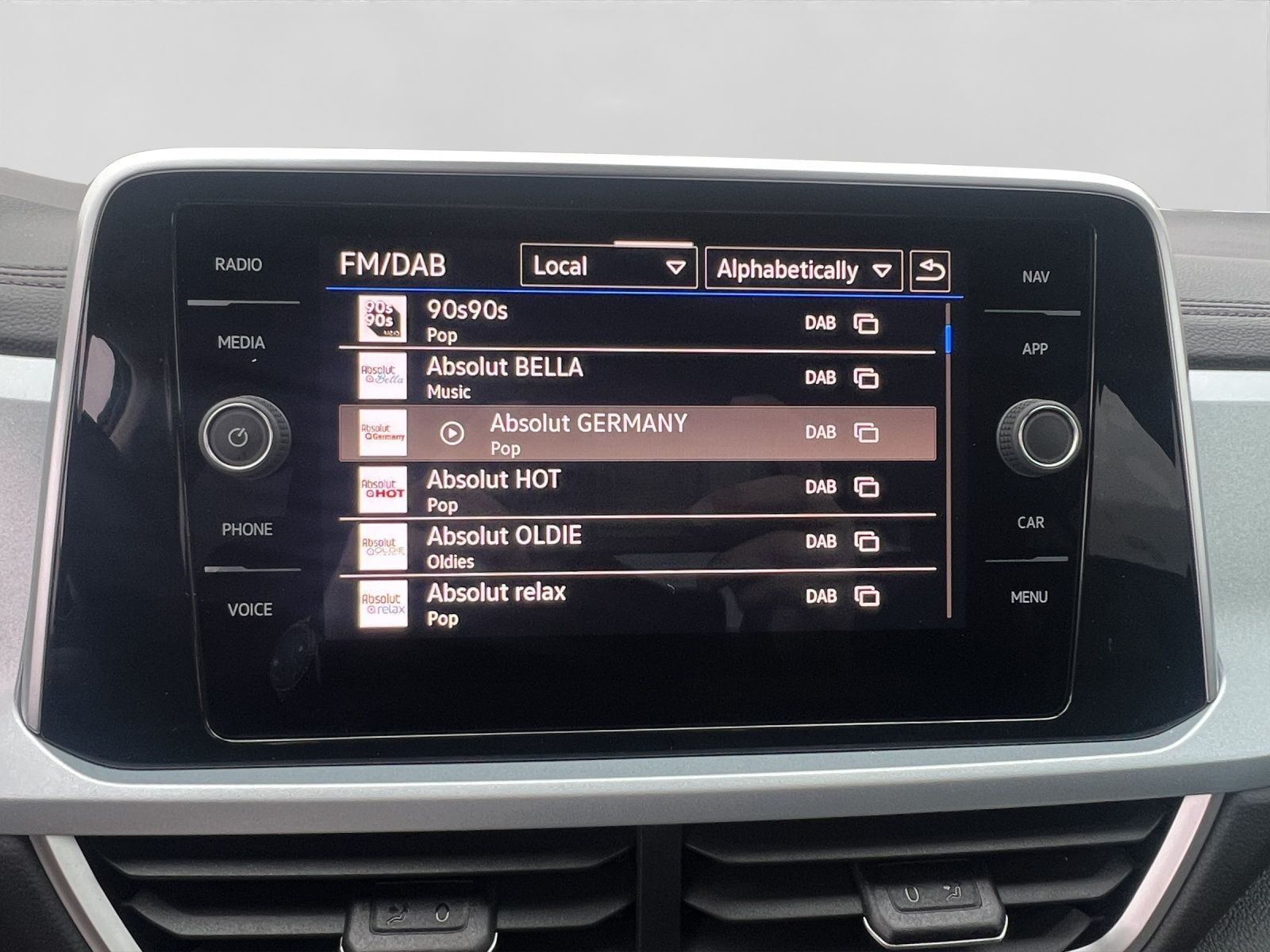 Volkswagen T-Roc - Bild 16