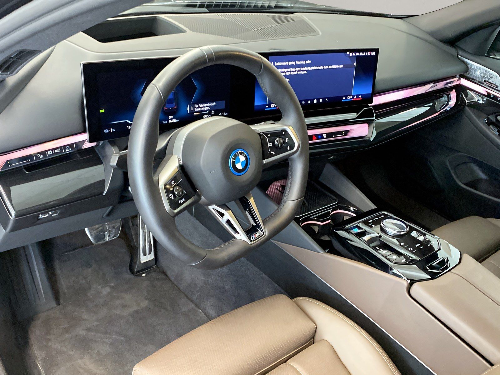 BMW i5 eDrive40 Touring M Sport AHK LiveCockpitProf foto 4
